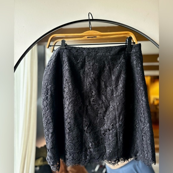 CECE | BNWT lace mini skirt | size 10 - Picture 5 of 6